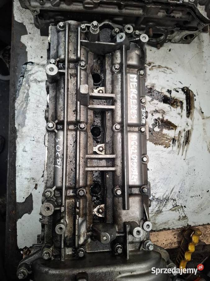 MERCEDES 30 CDI głowica pokrywa A6420101721 Kielce