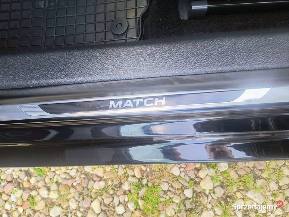 Volkswagen Golf MATCH światła LED Golf Łask