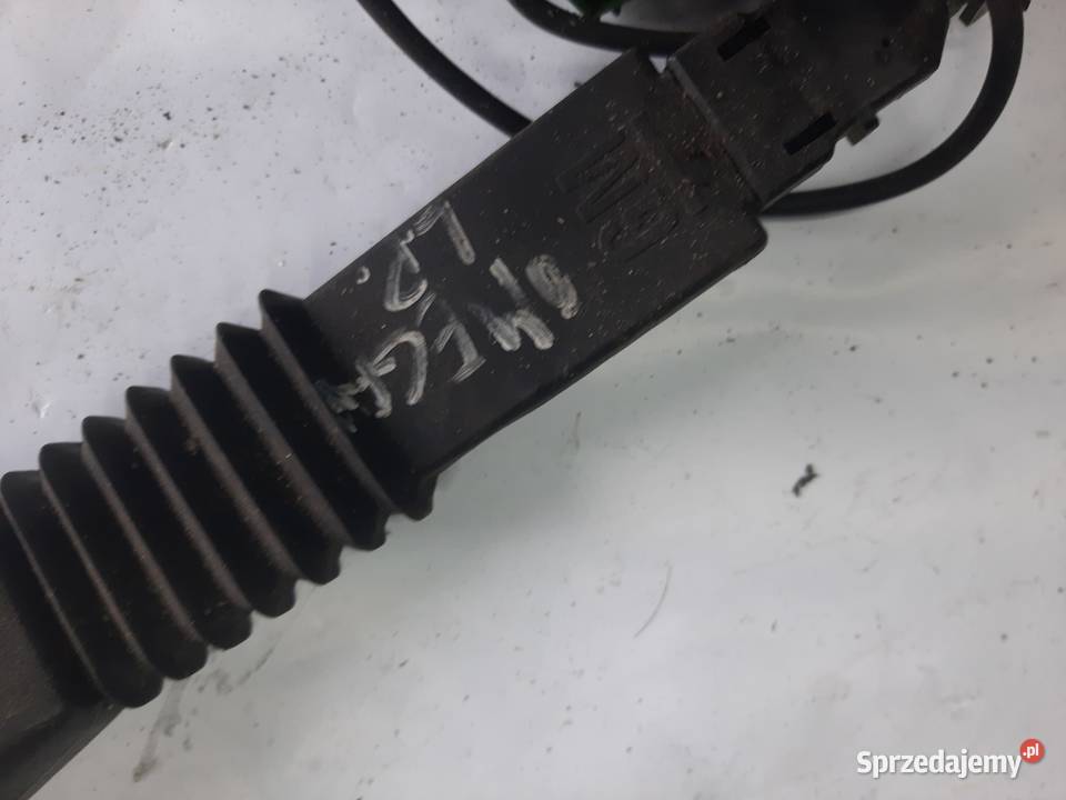 Opel Omega B C Lewy napinacz pasa bezpieczeństwa osobowe Ksawerów