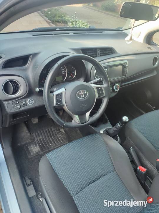 Sprzedam Toyotę Yaris III LPG benzyna+LPG sprzedam