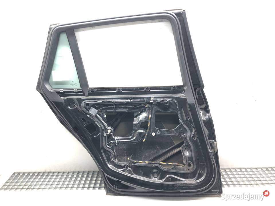 DRZWI LEWY TYŁ BMW E91 Kombi 0412 osobowe