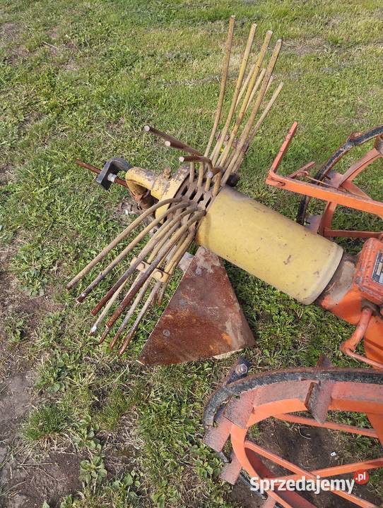 Kopaczka konna jedno rzędowa nieuszkodzony Wólka Niedźwiedzka