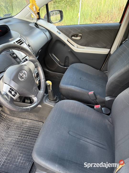 Toyota Yaris klimatyzacja automatyczna