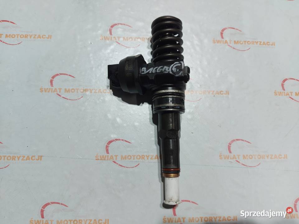 VW Touareg 50 V10 TDI 313 AYH 195 wtryskiwacz