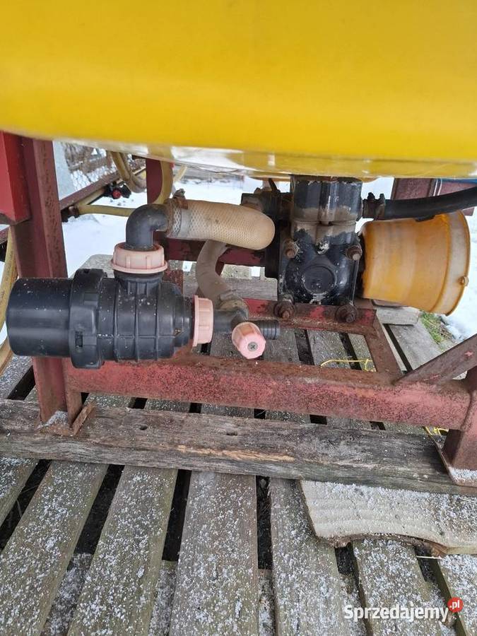 Opryskiwacz polowy 600 litrów nieuszkodzony Sobków