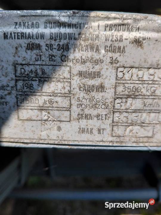Zarejestrowana przyczepa rolnicza Piława D44 B nieuszkodzony
