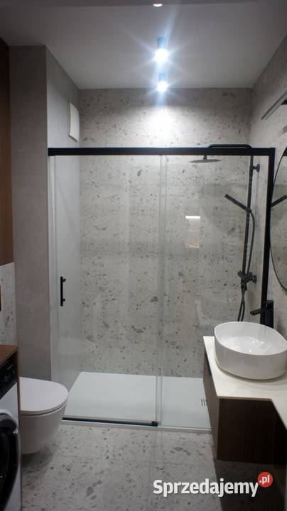 2 pokoje z halą garażową i Internetem w Gdańsk sprzedam