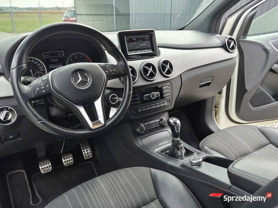 mercedes B 180 16 T 122Urban nieuszkodzony Ostrowiec Świętokrzyski
