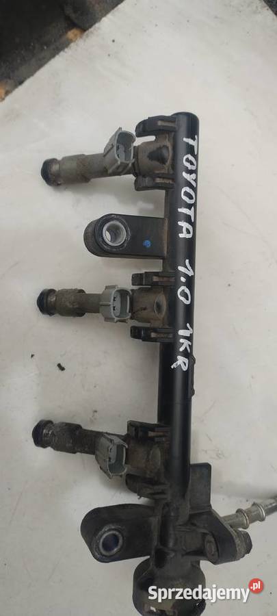 TOYOTA YARIS AYGO 10 1KR listwa wtryskowa Kielce sprzedam