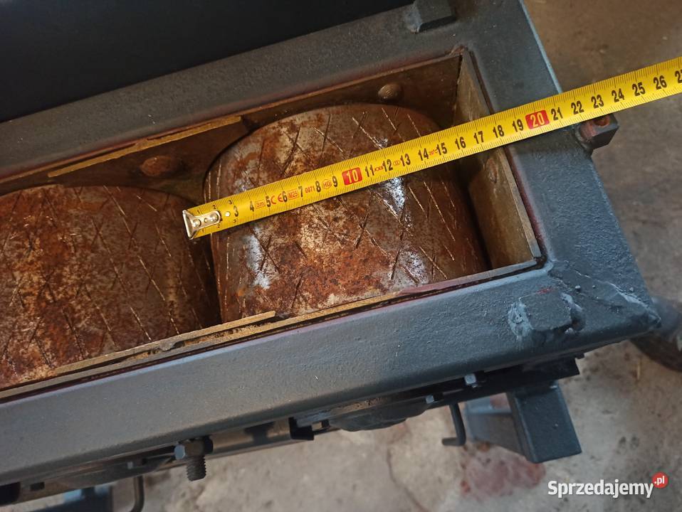 Młynek Gniotownik do zboża Sułków sprzedam