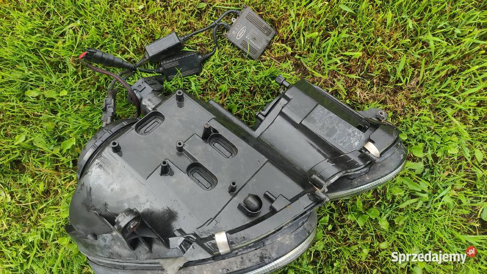 Lampa mercedes W211 reflektor halogen Lampy przednie Suwałki