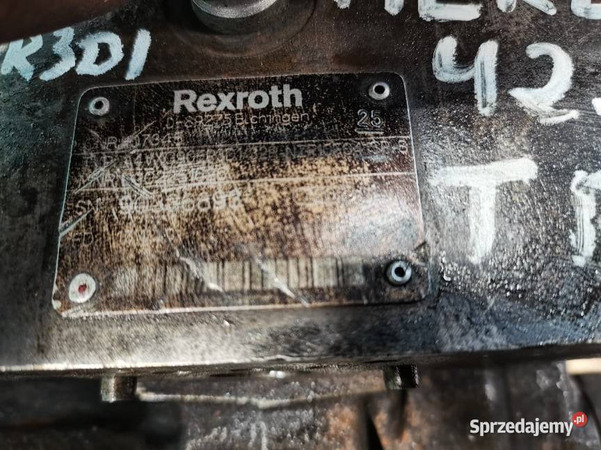 Merlo 427 TF Pompa jazdy Rexroth AR4VXG90
