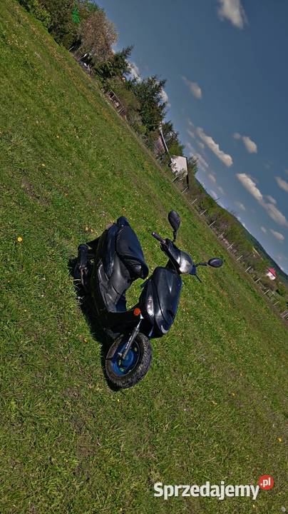Skuter 100cc 4T zarejestrowany ubezpieczony brak Harta sprzedam