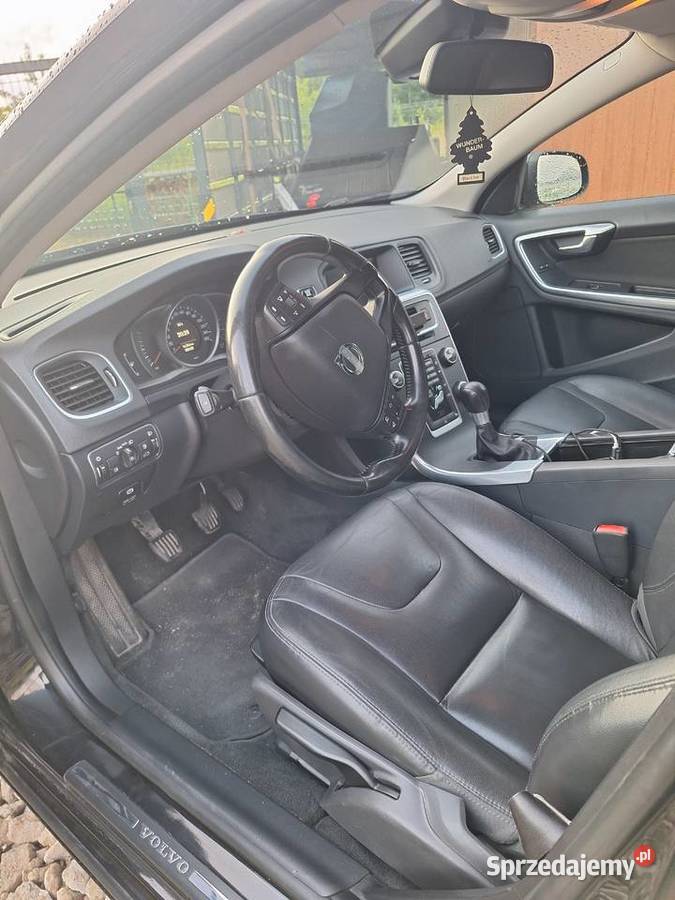 Volvo S60 D2 16 diesel 115 PSA HDi diesel