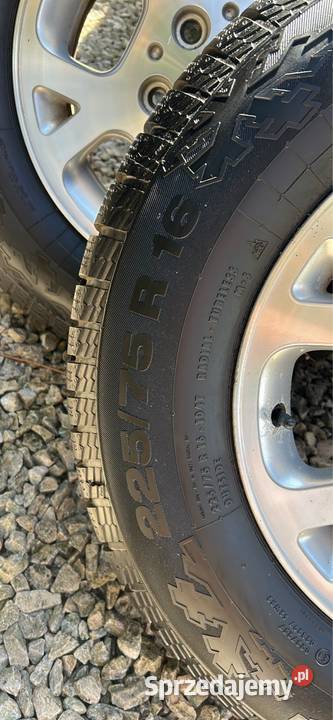 Opony z felgami Jeep grand cherokee podkarpackie Mielec sprzedam