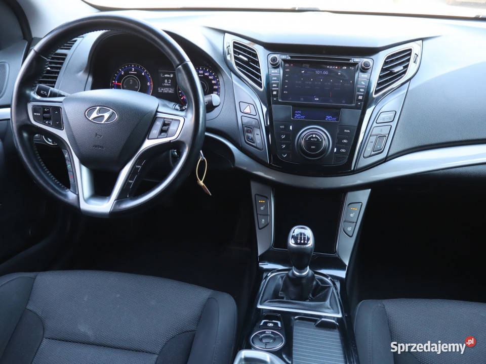 Hyundai i40 17 CRDI 248738km