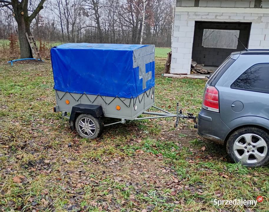Przyczepka samochodowa sam z plandeką przyczepa Rok produkcji 2000 małopolskie