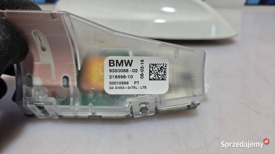 BMW X1 F48 ANTENA DACHOWA REKIN OBUDOWA A300