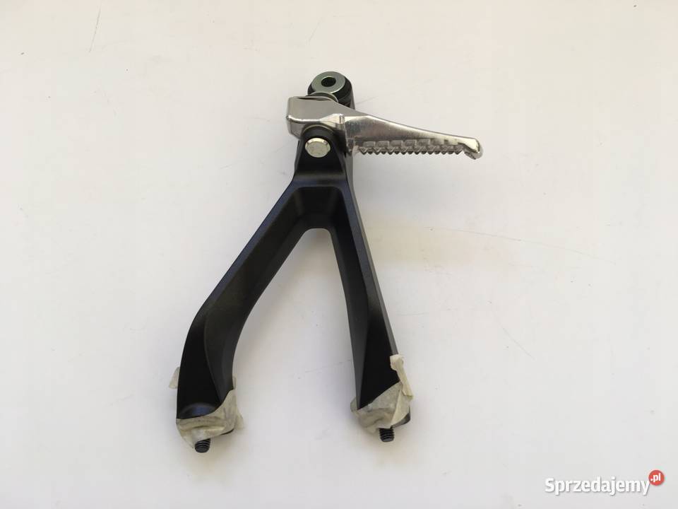 HONDA CBR 1000 RR SC82 20 Set podnóżek tył P wielkopolskie Łobżenica
