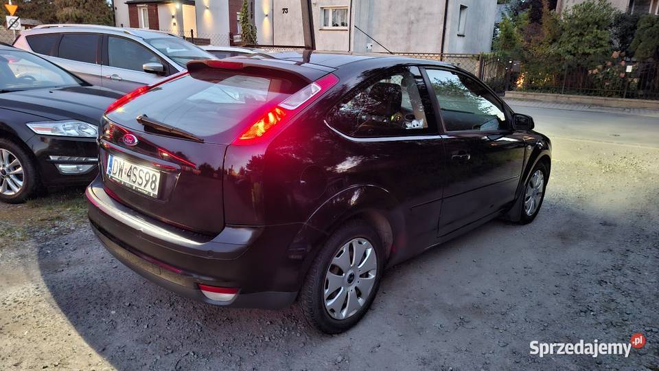 FORD FOCUS 20 BENZ INDIVIDUAL FULL NA ZAMÓWIENIE kupiony w Polsce Wrocław