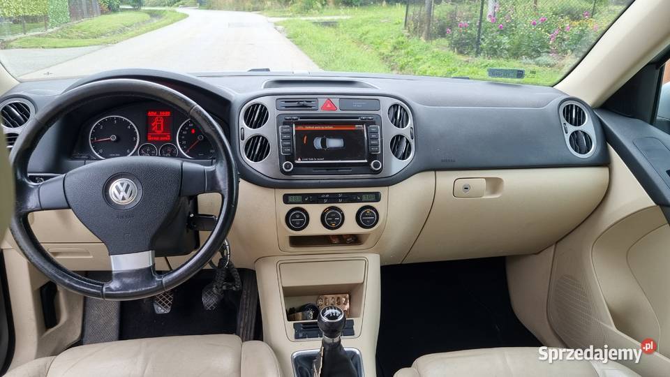 Vw Tiguan 20 tdi 4x4 hak klima skóra 170 301000km Kraków