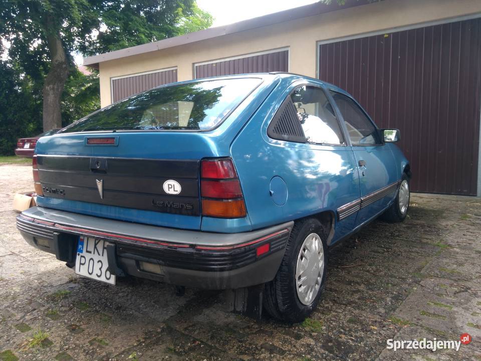 Pontiac Le Mans IV 16 74 54kW 1989 Zakrzówek