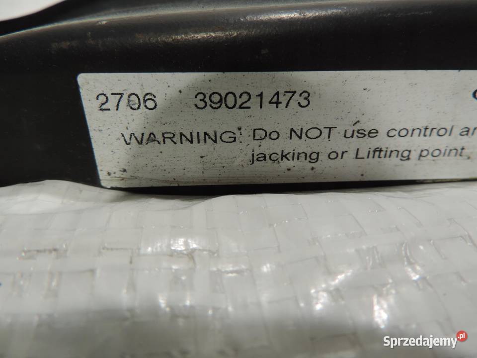 WAHACZ PRAWY PRZÓD OPEL ASTRA K V 39021473