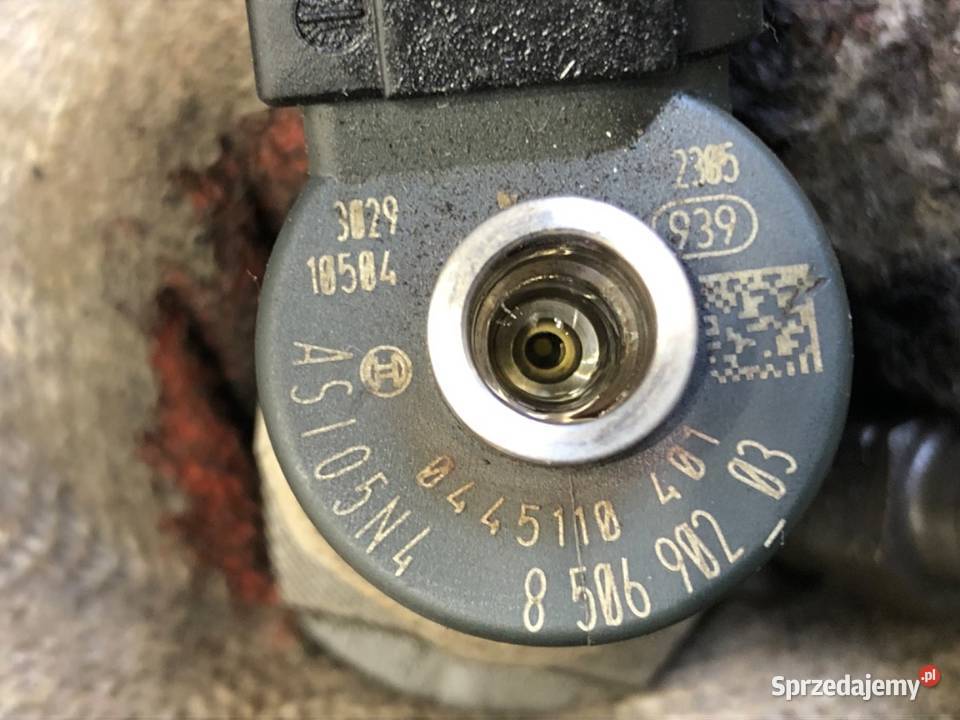 WTRYSKIWACZE KOMPLET MINI COUNTRYMAN R60 8506902 Wtryskiwacze