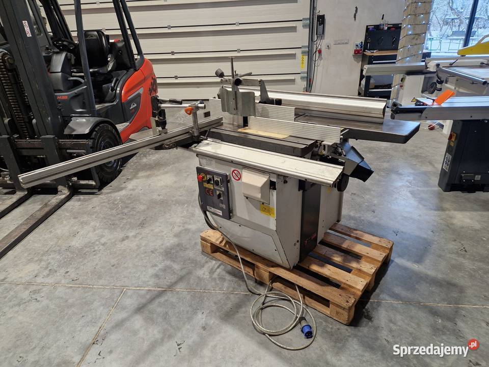 Obrabiarka wieloczynnościowa ROBLAND Produkcja małopolskie Kalwaria Zebrzydowska