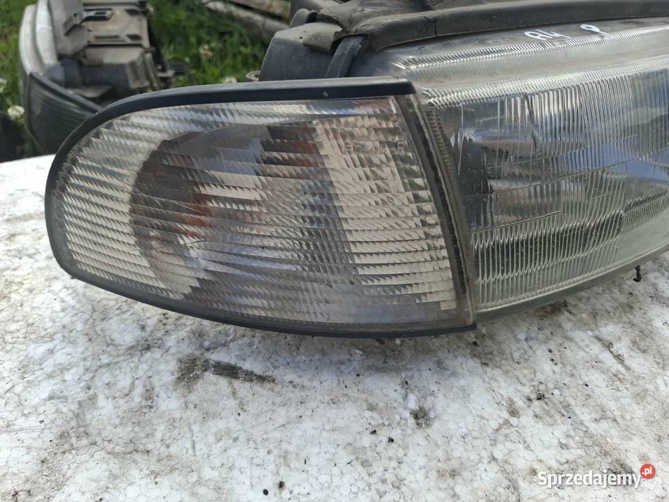 Lampa Prawa Przód Audi A4 B5 Bosch osobowe Wisznice