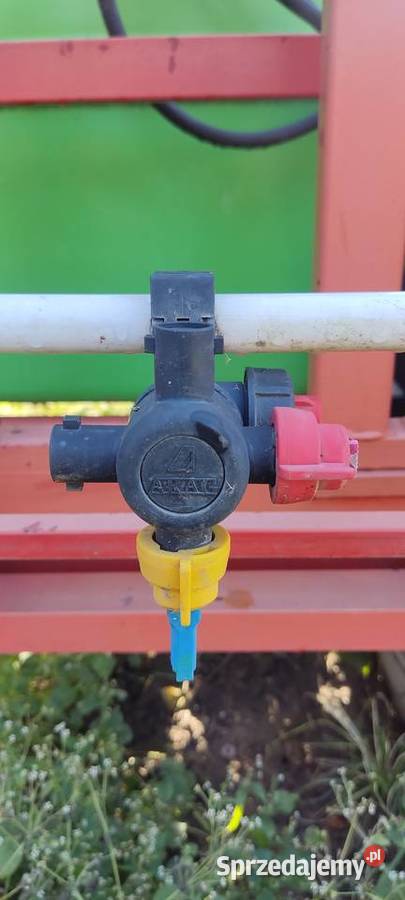 Opryskiwacz Stanimpex 1700l 15m belka