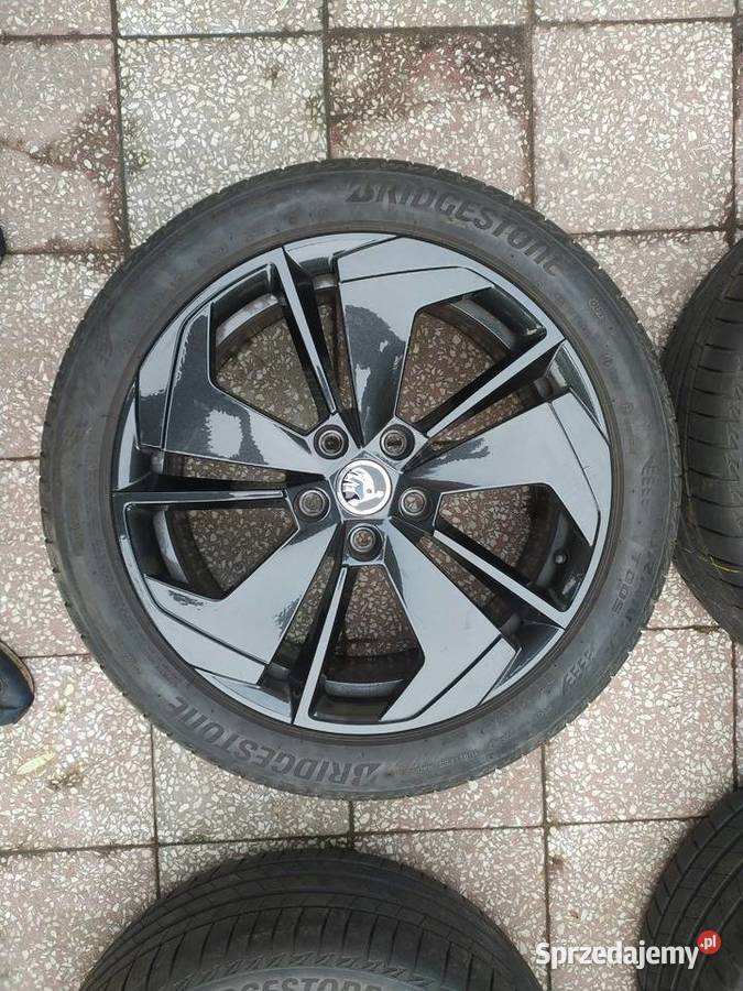 Oryginale felgi Skoda Comet 18 opony letnie Samochodowe Bytów