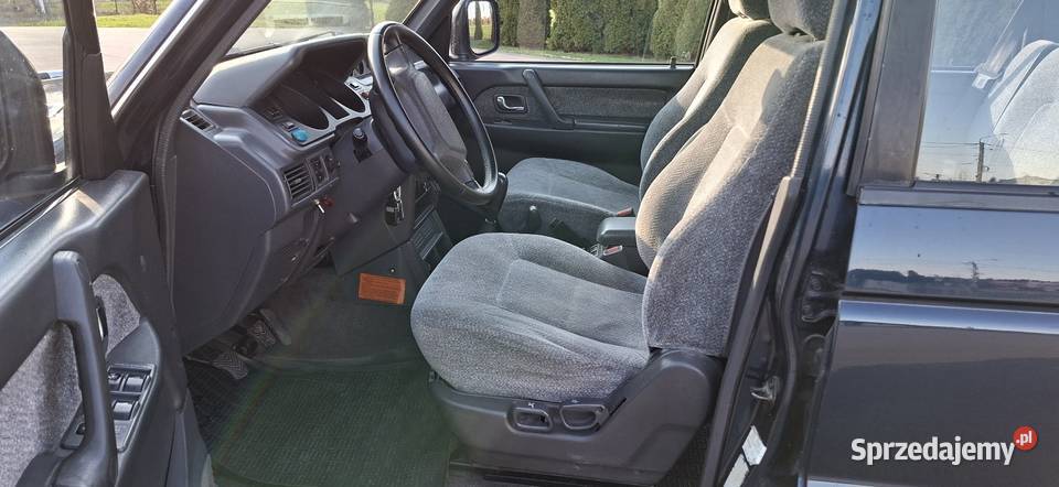 Mitsubishi Pajero 25 TD lift wyciągarka stan db elektryczne szyby Bielsko-Biała