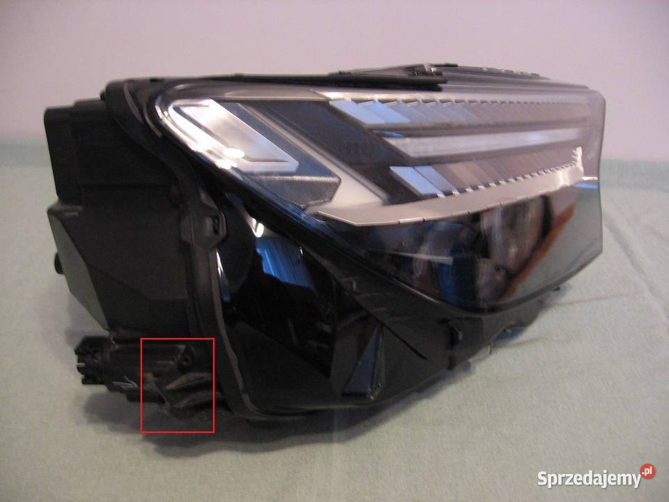 89A941036M Reflektor AUDI Q4 ETRONReflektor Warszawa