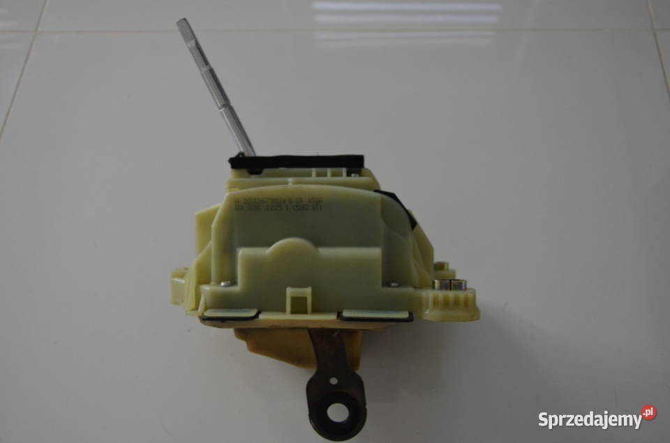 LEWAREK WYBIERAK AUTOMAT W203 22 CDI A