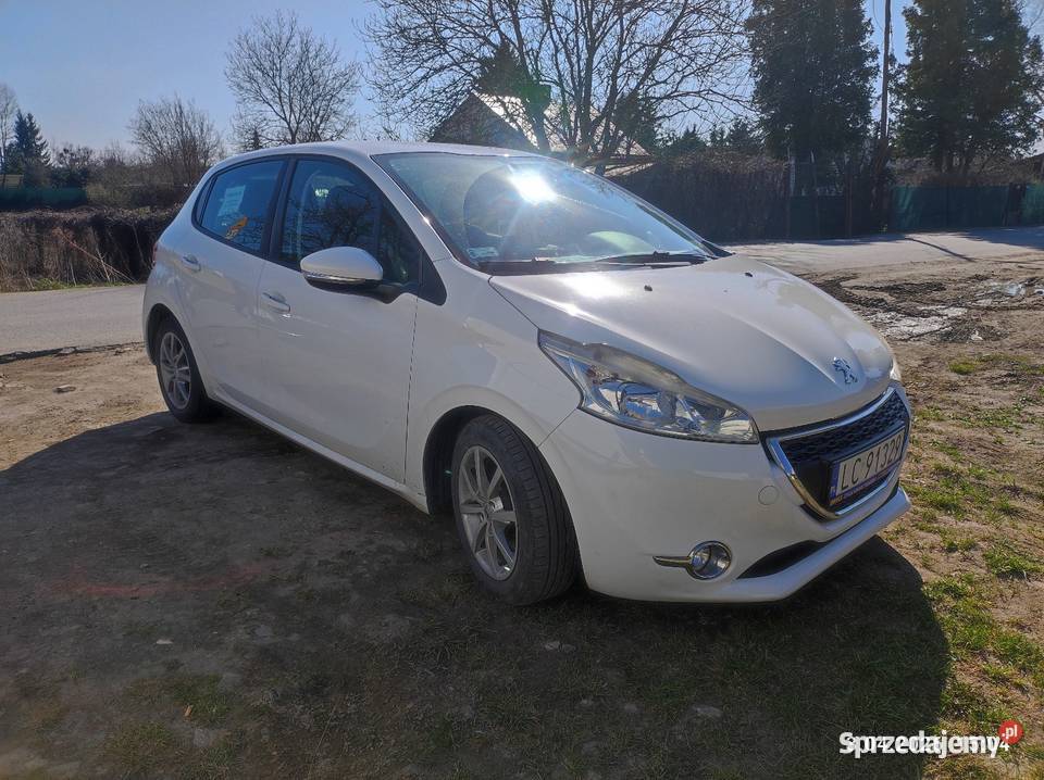 Peugeot 208 14 vti gaz gniazdo AUX Chełm sprzedam