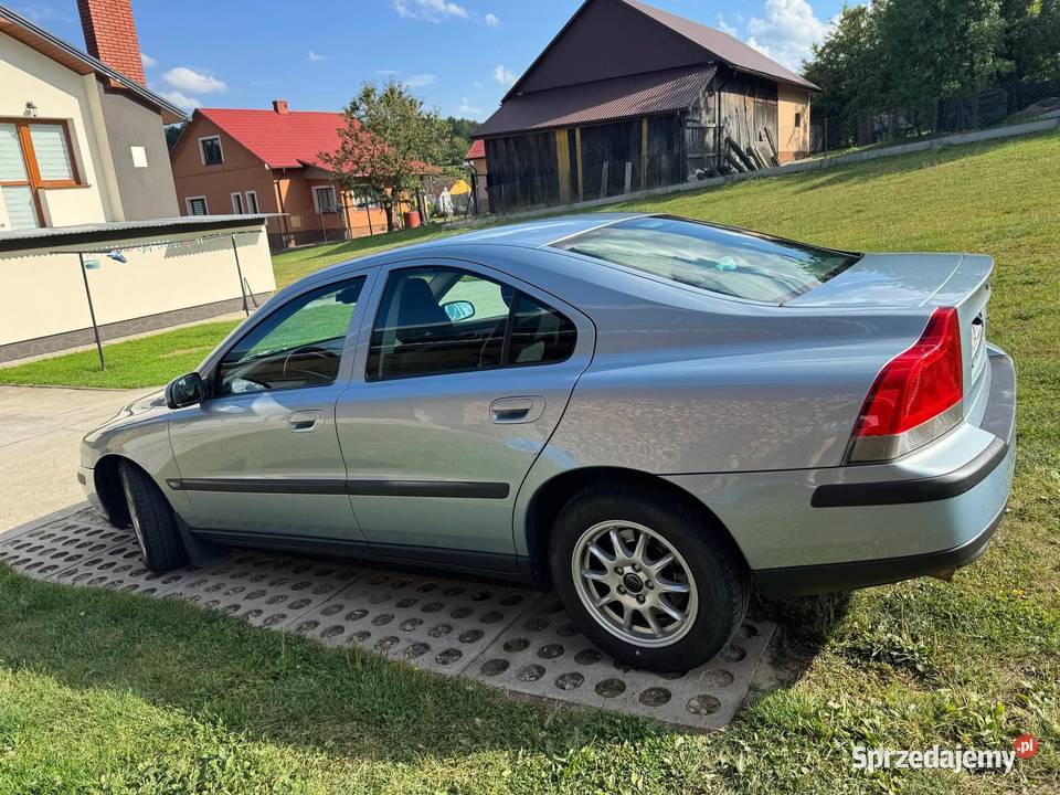Sprzedam Volvo nieuszkodzony S60 podkarpackie Rokietnica