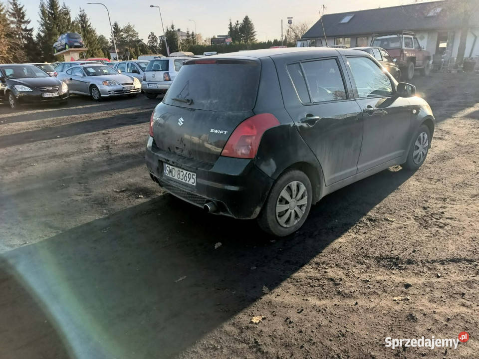 Suzuki Swift Suzuki Swift 13 bg 05r IV 20042010 Tarnów