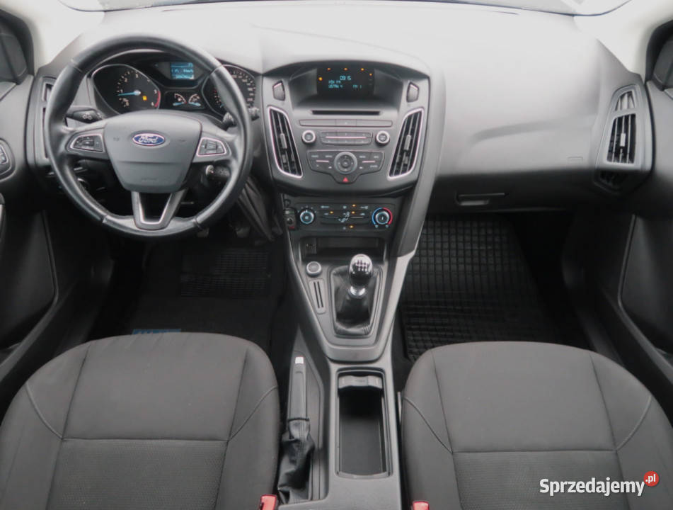 Ford Focus 15 TDCi srebrny Focus Lublin