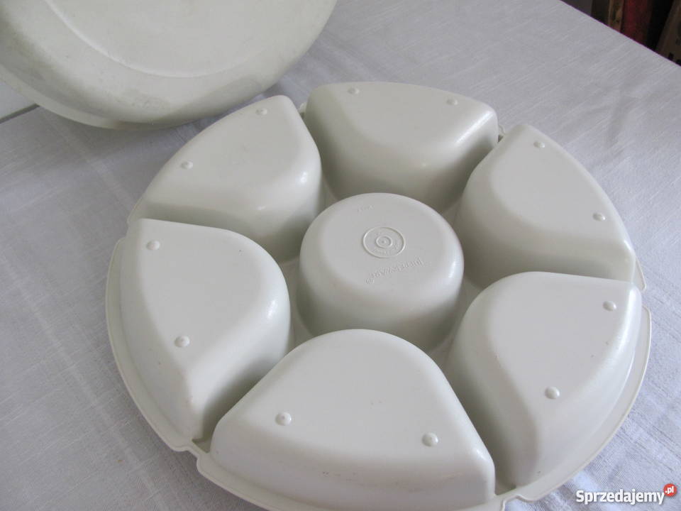 pojemnik Tupperware na ciastka przystawki sosy Zamość sprzedam