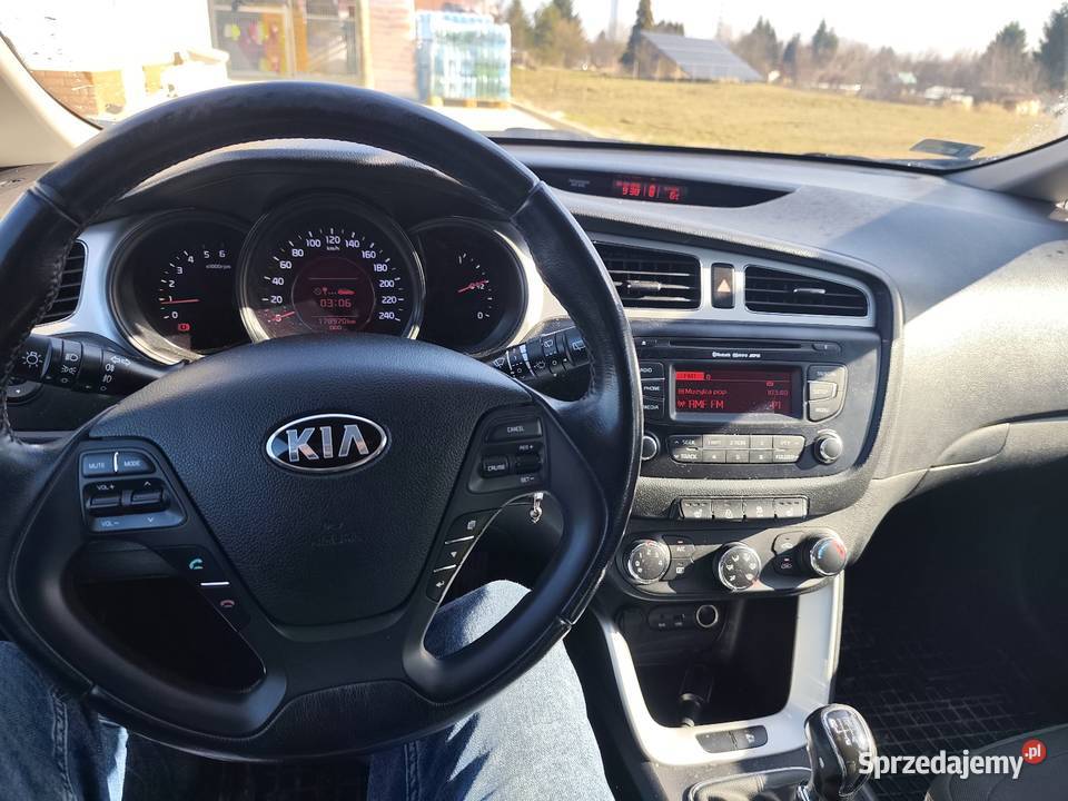 Kia 2014 stan 16 crdi