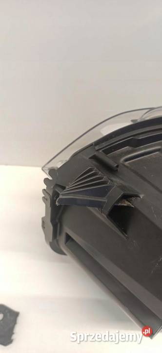 OPEL VIVARO C LAMPA PRAWY PRZÓD ANGLIK RHD sprzedam