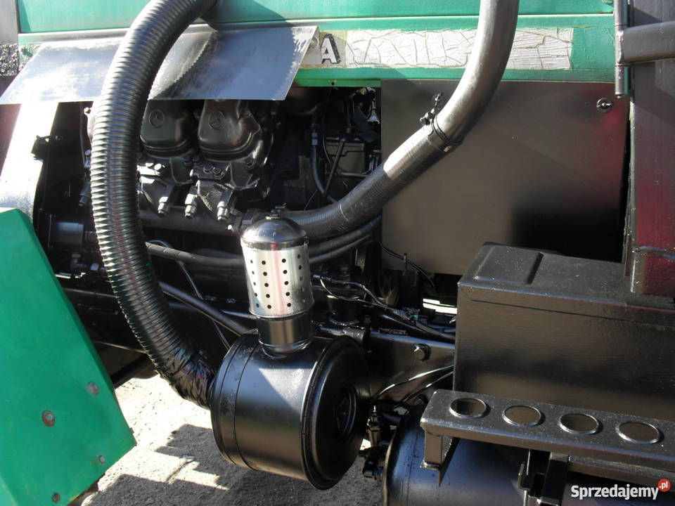 fortschritt 323 z silnikiem mercedesa v6 220