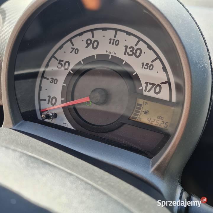 Toyota Aygo mały przebieg klimatyzacja Pyskowice sprzedam