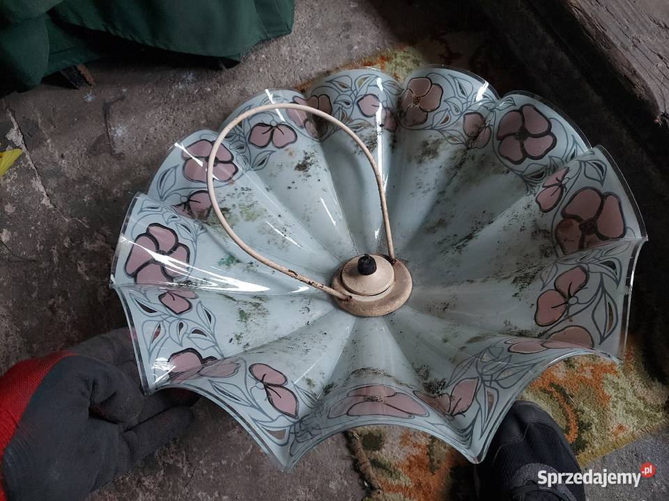 Żyrandol PRL kwiaty kwiatki różowe Jelenia Góra