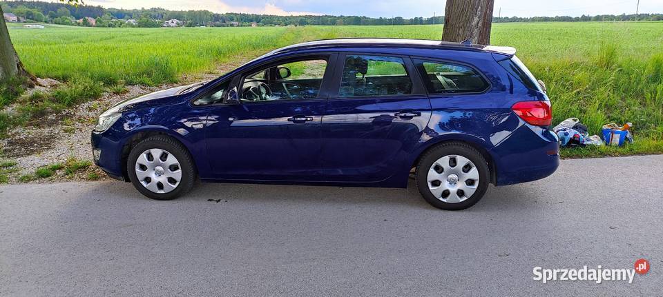 Opel Astra 17 Isuzu nieuszkodzony świętokrzyskie Sędziszów
