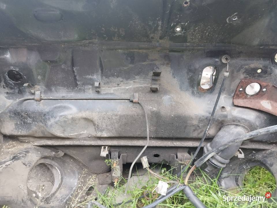 Golf MK1 cabrio zdrowa podłoga elementy osobowe Zebrzydowice
