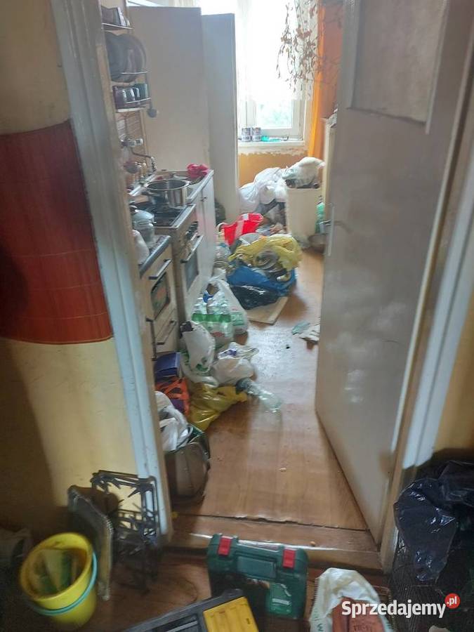 Opróżnienie Mieszkań Domów Strychów Piwnic