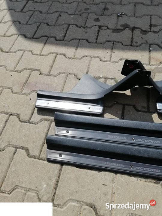 HONDA ACCORD VI 2000 NAKŁADKI NA PROGI KOMPLET Kozubszczyzna