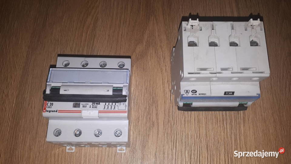 Legrand P344 różnicowoprądowy z członem łódzkie Łódź sprzedam